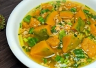 Canh cá chép nấu cà rốt và bí đỏ bổ dưỡng cho người đau dạ dày