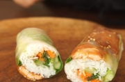 Làm gỏi cuốn cá hồi sốt teriyaki hấp dẫn cho những ngày chán cơm