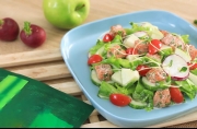 Salat cá hồi sốt sữa chua tươi ngon, thanh mát