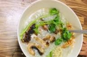 Cháo cá lóc nấu bầu thanh mát, ngọt lành cho ngày hè về