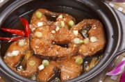Cách làm cá chép giòn kho tộ mềm thơm cuốn cơm không thể cưỡng lại