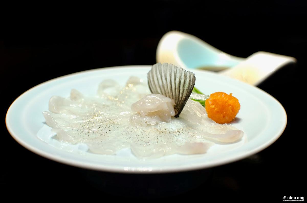 ky-tich-nhat-ban Ca-noc-khong-doc